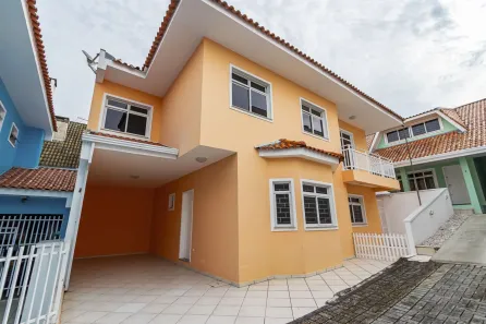 Sobrado com 4 Quartos para alugar, 160m² no Jardim das Américas, Curitiba