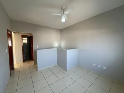 Casa de Condomínio com 2 Quartos à venda, 54m² no Sítio do Campo, Praia Grande