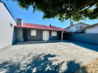 Casa com 2 Quartos à venda, 100m² no Tramandaí, Tramandaí
