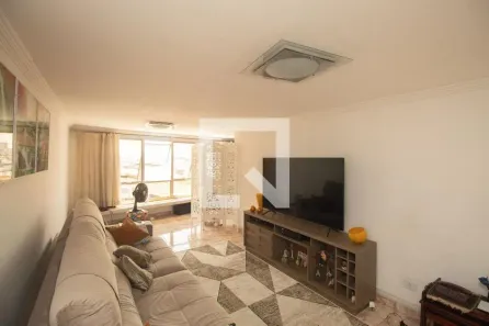 Casa com 3 Quartos à venda, 350m² no Vila Gustavo, São Paulo