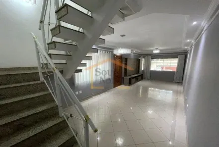 Casa de Condomínio com 3 Quartos à venda, 227m² no Vila Irmãos Arnoni, São Paulo