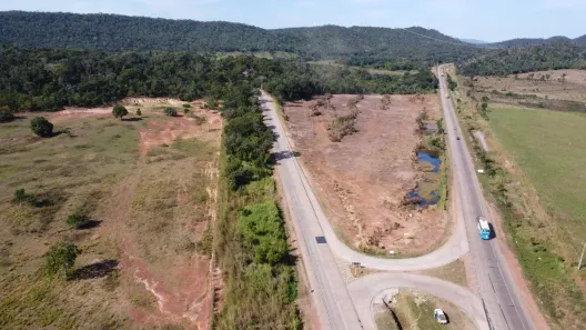 Lote/Terreno à venda, 100000m² no Distrito Industrial, Cuiabá