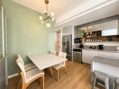 Apartamento com 2 Quartos à venda, 71m² no Centro, Florianópolis