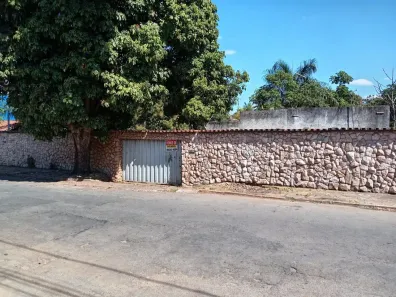Lote/Terreno à venda, 1800m² no Vila Santa Efigênia, Goiânia