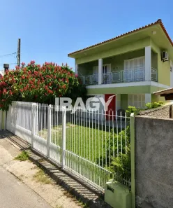 Casa com 4 Quartos para alugar, 180m² no Campeche, Florianópolis
