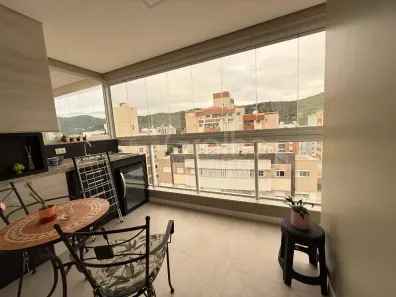 Apartamento com 4 Quartos à venda, 115m² no Córrego Grande, Florianópolis