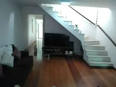 Sobrado com 3 Quartos à venda, 180m² no Jardim das Vertentes, São Paulo
