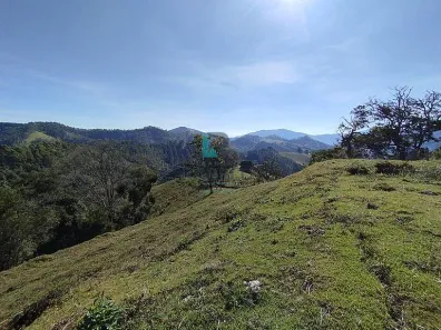 à venda, 1m² no , Delfim Moreira