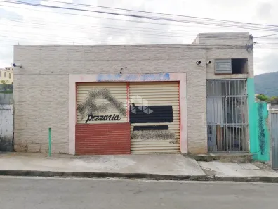 Imóvel Comercial com 8 Quartos à venda, 242m² no Moinho, Mairiporã
