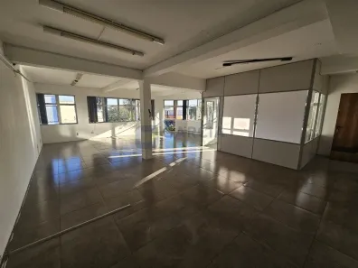 Sala Comercial para alugar, 80m² no Navegantes, Porto Alegre