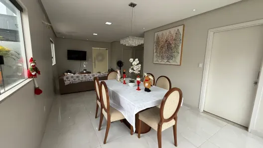 Casa de Condomínio com 4 Quartos à venda, 290m² no Ponta Negra, Manaus