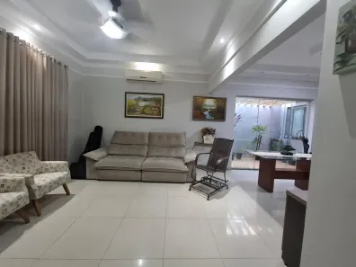 Casa com 3 Quartos à venda, 165m² no Parque Industrial, São José do Rio Preto