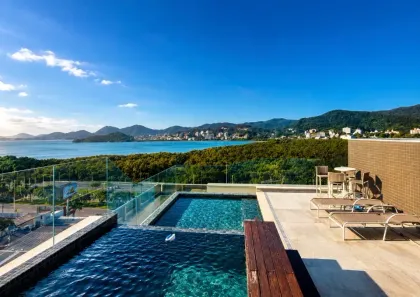 Apartamento com 3 Quartos à venda, 113m² no Agronômica, Florianópolis