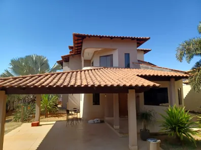 Sobrado com 4 Quartos à venda, 800m² no Setor Habitacional Arniqueira, Brasília