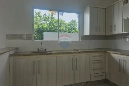 Casa de Condomínio com 3 Quartos para alugar, 150m² no Pinheirinho, Vinhedo