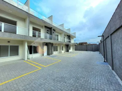 Sobrado com 2 Quartos à venda, 115m² no Centro, Caraguatatuba