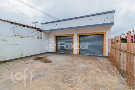 Casa com 6 Quartos à venda, 250m² no Vila Nova, Porto Alegre