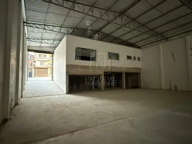 Galpão/Depósito/Armazém para alugar, 750m² no Parque das Nações, Santo André