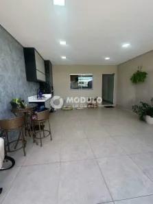 Casa com 3 Quartos à venda, 118m² no Santa Rosa, Uberlândia