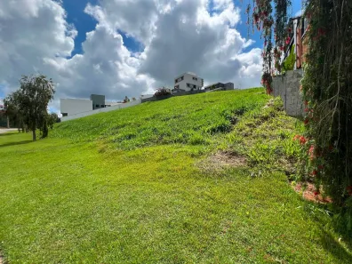 Lote/Terreno à venda, 486m² no São Pedro, Juiz de Fora