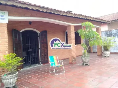 Casa com 4 Quartos à venda, 27m² no Jardim Regina, Itanhaém
