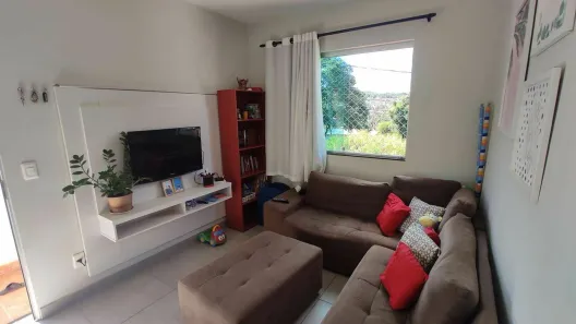 Casa com 2 Quartos à venda, 80m² no Vale das Acácias, Ribeirão das Neves