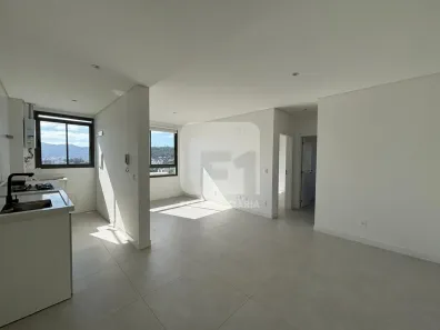 Apartamento com 2 Quartos à venda, 65m² no Carvoeira, Florianópolis