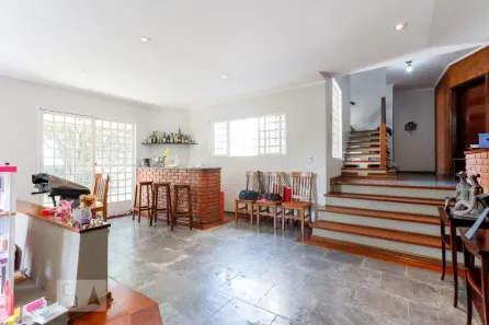 Casa com 3 Quartos à venda, 370m² no Jardim Peri, São Paulo