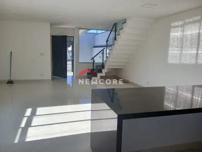 Sobrado com 3 Quartos à venda, 142m² no Villa Di Cesar, Mogi das Cruzes