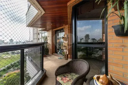 Apartamento com 4 Quartos para venda ou aluguel, 270m² no Vila Mariana, São Paulo