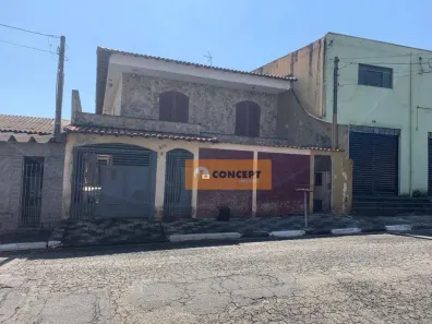 Sobrado com 4 Quartos à venda, 250m² no Vila Amorim, Suzano