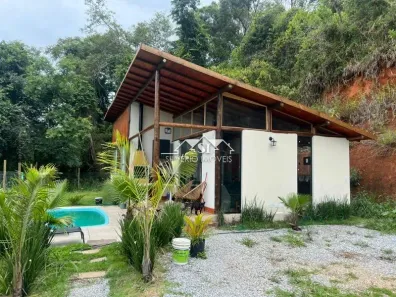 Casa com 2 Quartos para alugar, 100m² no Itaipava, Petrópolis