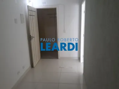 Ponto Comercial à venda, 38m² no Vila Gilda, Santo André