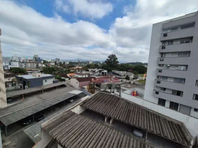 Apartamento com 2 Quartos à venda, 70m² no Costa e Silva, Joinville
