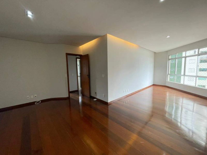 Apartamento com 3 quartos — Estoril, Belo Horizonte