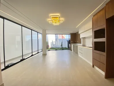 Casa com 3 Quartos à venda, 186m² no Ipiranga, São José