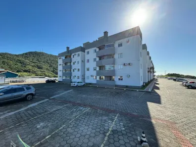 Apartamento com 2 Quartos à venda, 56m² no Vila Nova, Imbituba