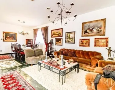 Casa com 3 Quartos à venda, 380m² no Jardim das Bandeiras, São Paulo