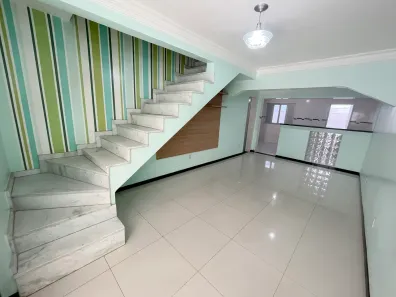 Casa com 3 Quartos à venda, 150m² no Pirajá, Salvador