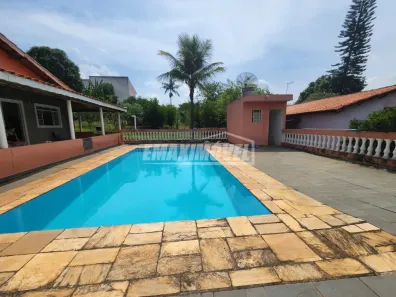 Fazenda/Sítio com 3 Quartos à venda, 220m² no Jd Colonial 2, Araçoiaba da Serra