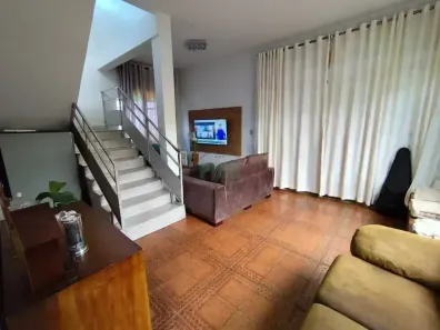 Casa com 3 Quartos à venda, 300m² no Jardim Montanhês, Belo Horizonte