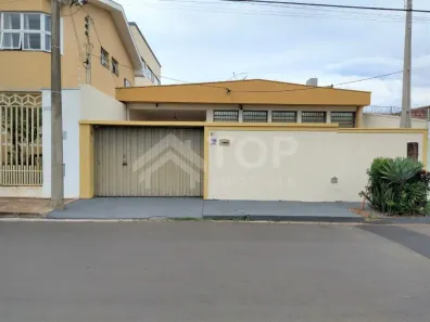 Casa com 3 Quartos à venda, 215m² no Jardim Brasil, São Carlos