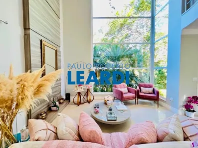 Casa de Condomínio com 4 Quartos para alugar, 390m² no Cachoeira, Vinhedo