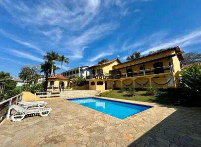 Casa de Condomínio com 3 Quartos à venda, 220m² no , Igaratá