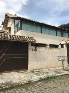 Sobrado com 6 Quartos à venda, 230m² no Parque Califórnia, Campos dos Goytacazes
