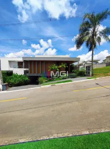 Casa de Condomínio com 4 Quartos à venda, 410m² no Residencial Anaville, Anápolis