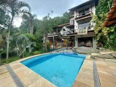 Casa com 6 Quartos à venda, 780m² no Piratininga, Niterói