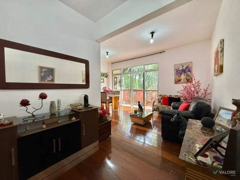Apartamento com 3 quartos — Santo Antônio, Belo Horizonte