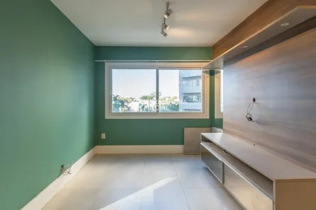 Apartamento com 3 Quartos para alugar, 75m² no São Sebastião, Porto Alegre