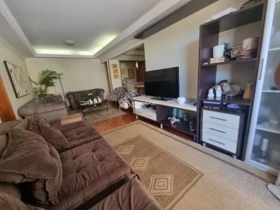 Apartamento com 3 Quartos à venda, 130m² no Jardim Lindóia, Porto Alegre